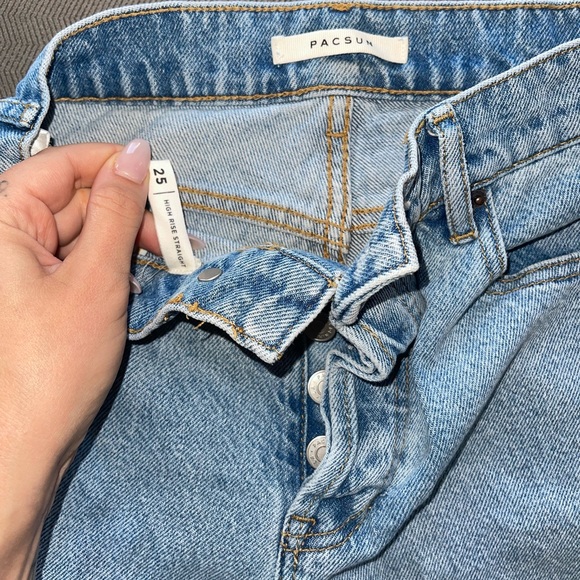 PacSun ripped high waisted straight jeans - Picture 3 of 3